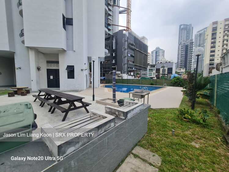 Ampas Apartment (D12), Apartment #447684441